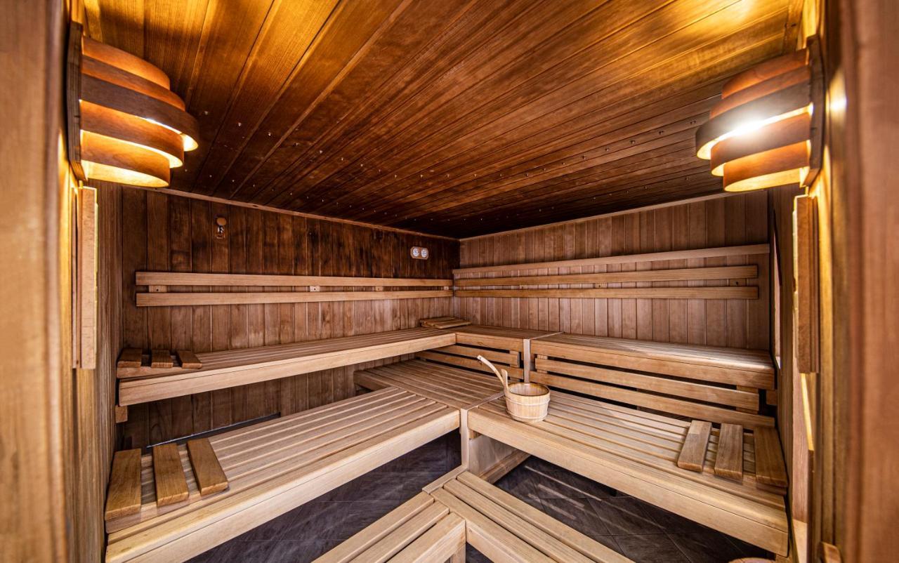 Hotel Damuelser Hof - Wellness &